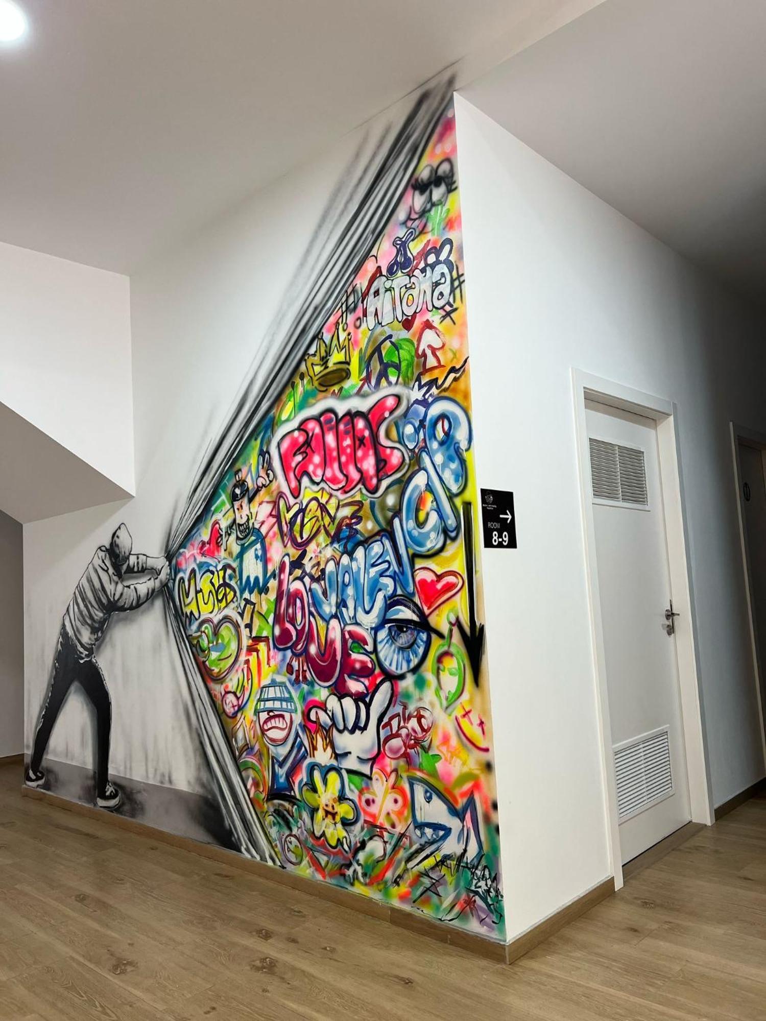 Beach & Arts Hostel Валенсия Экстерьер фото